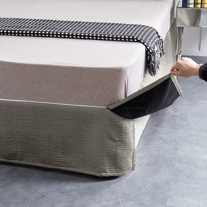 CottonMore Bed Skirt Valance Corrugated Seersucker Pattern Brown - Queen