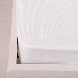 CottonMore 100% cotton White Waffle Fitted Sheet - Queen