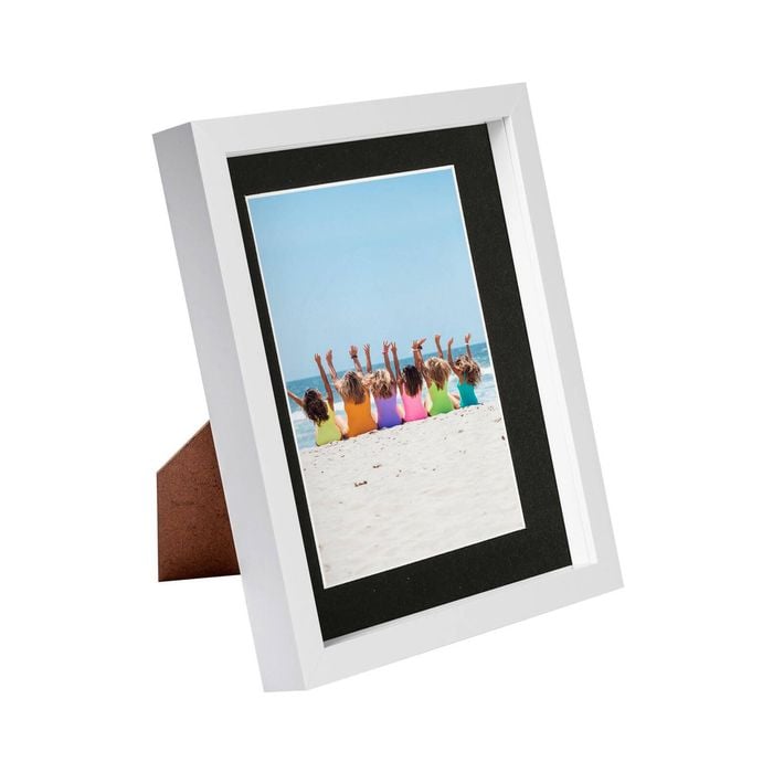 Nicola Spring 8" x 10" White 3D Box Photo Frame - 5" x 7" Mount