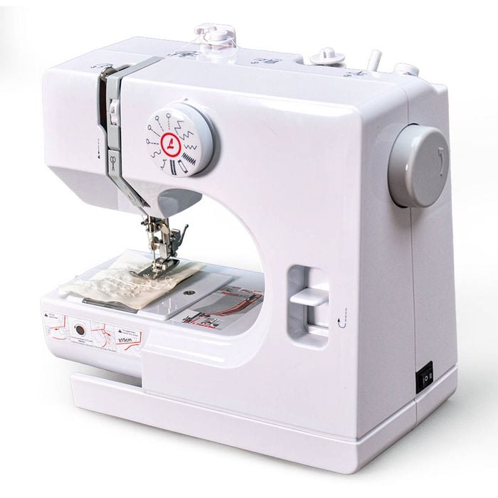 Mini Electric Sewing Machine Multifunctional Portable Sewing Machine Built-in 12 Stitch