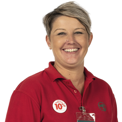Bunnings Team Member Elise.