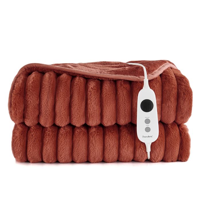 Dreamaker Cirra Chunky Embossed Fleece Heated Throw Rust 180 x 200cm | Overheat Protection & Washable