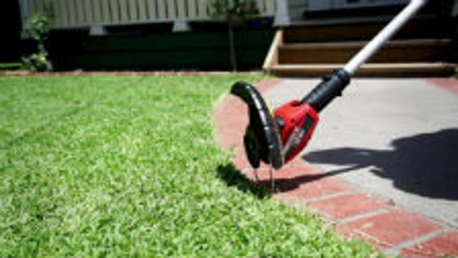 Bunnings grass cutting machine sale