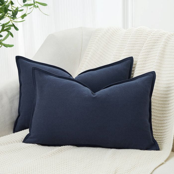 Gioia Casa Twin-Pack Linen Cushion Covers - Linen-Cotton Blend with Hidden Zipper Design - Navy Blue, 30cm × 50cm