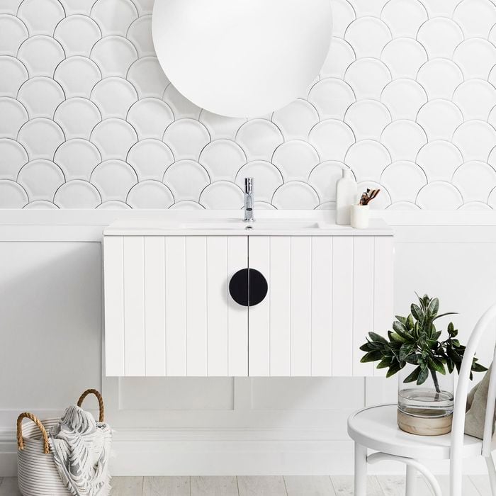 CIBO 900mm White Freshwater Wall Hung Bathroom Vanity With Black Handle ...