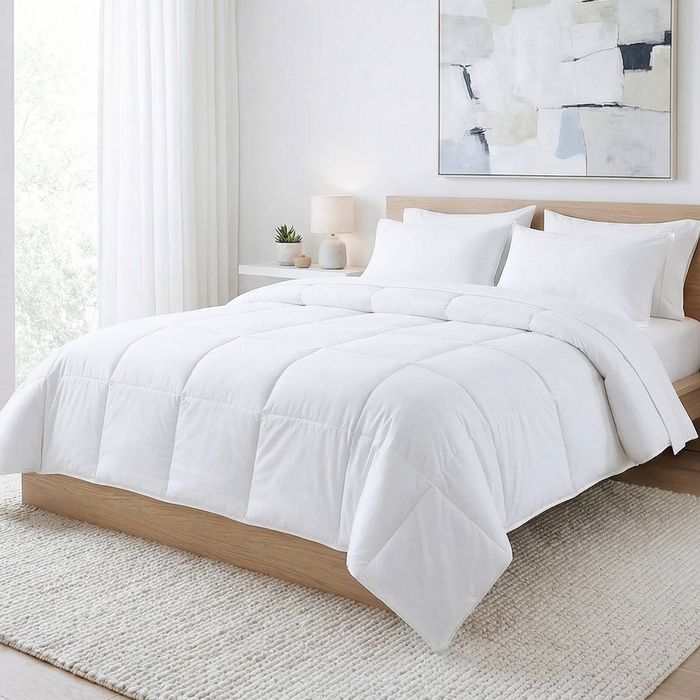Dreamz All Season Microfibre Quilt 200gsm King Size