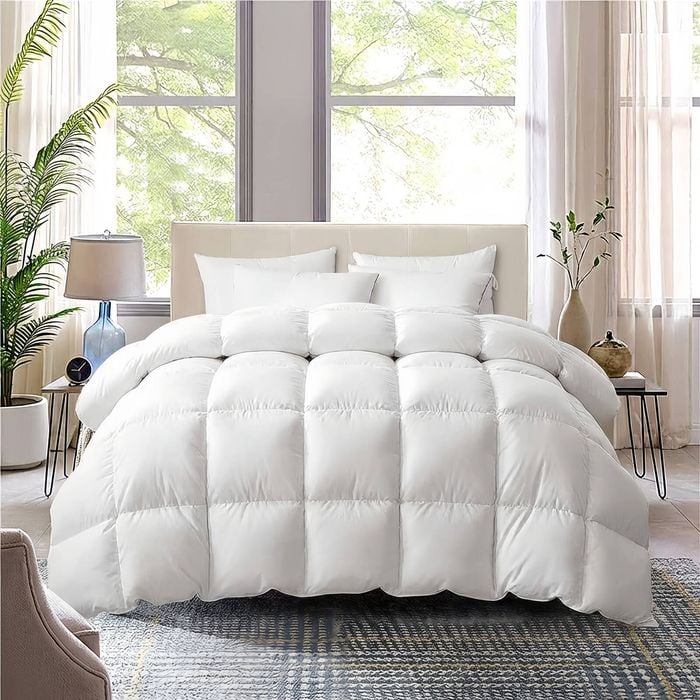 Zuni Goose Down Duvet Quilt 700gsm Duvet Doona Winter Summer Quilt Single