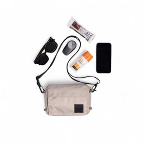 Decathlon - Urban Walking Mini Bag Activ Mblty Venice 1.3 L - Beige - One Size