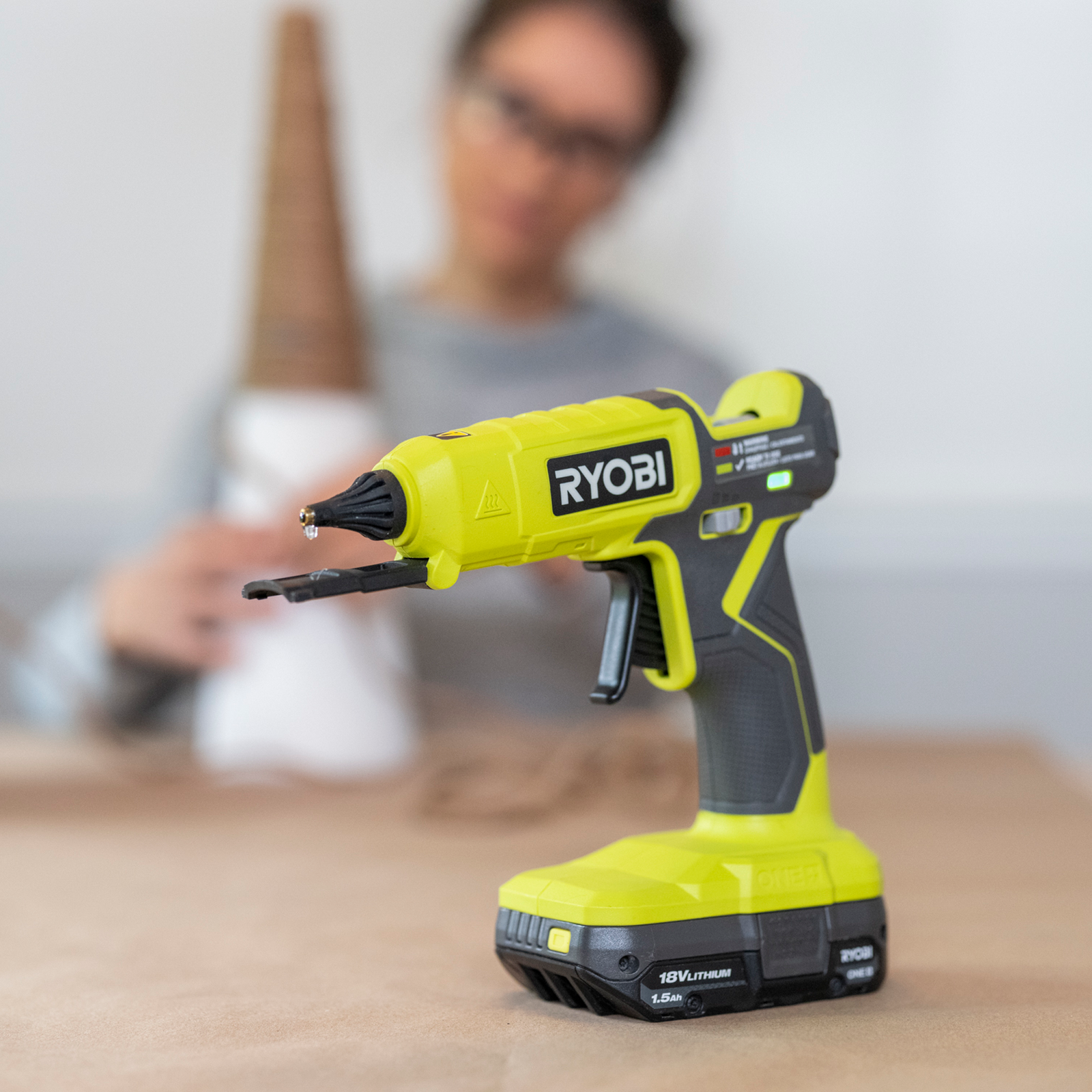 Heat Gun Ryobi Ryobi 18 Volt Hot Glue Gun Kit Includes: P305