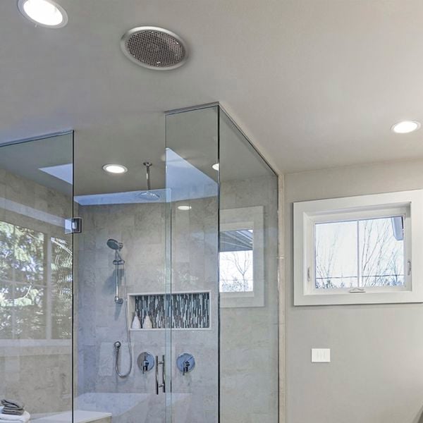 seamless glass Shower with vent on roof