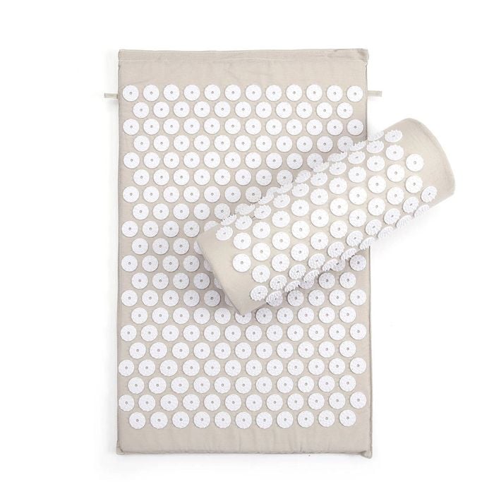 NNEOBA Light Gray Acupressure Massage Mat & Pillow Set