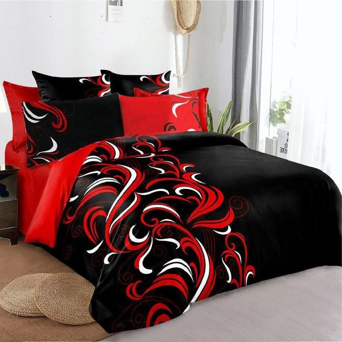 Dreamfields King Black Red Floral Soft Quilt/Doona Cover Set