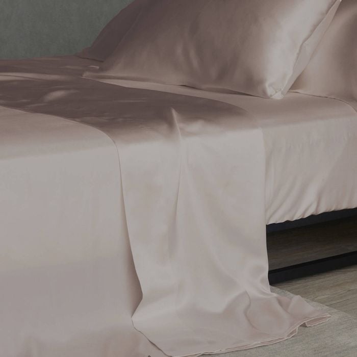 Bedding Co. Flat Sheet 100% Mulberry Silk 20 Momme Blush Double