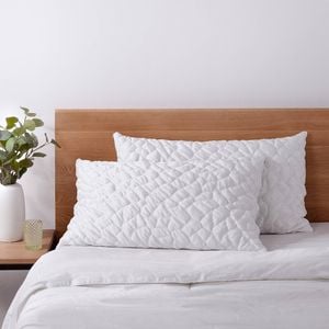 Essn Shredded Gel Memory Foam Pillow With Cool Touch Cover - 45x70cm