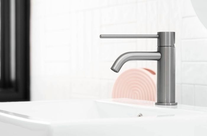 Easy grip tapware designed to be operated with minimal effort