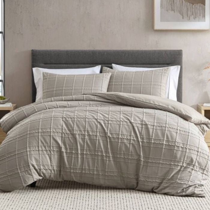 Ardor Subtle Textured Check Leonard Quilt Duvet Cover Set Single Mocha