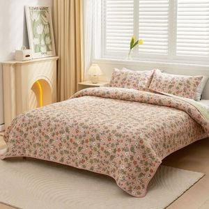 Bloomington Wild Flowers 100% Cotton Lightly Quilted Reversible Coverlet Set Single