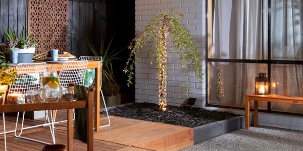 DIY - Header - How to install solar lights in your garden