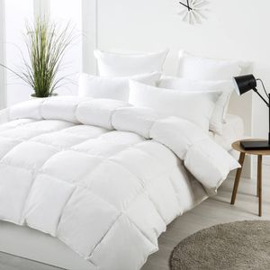 Dreamaker Lightweight 50/50 Duck Down and Feather Quilt - Single Bed