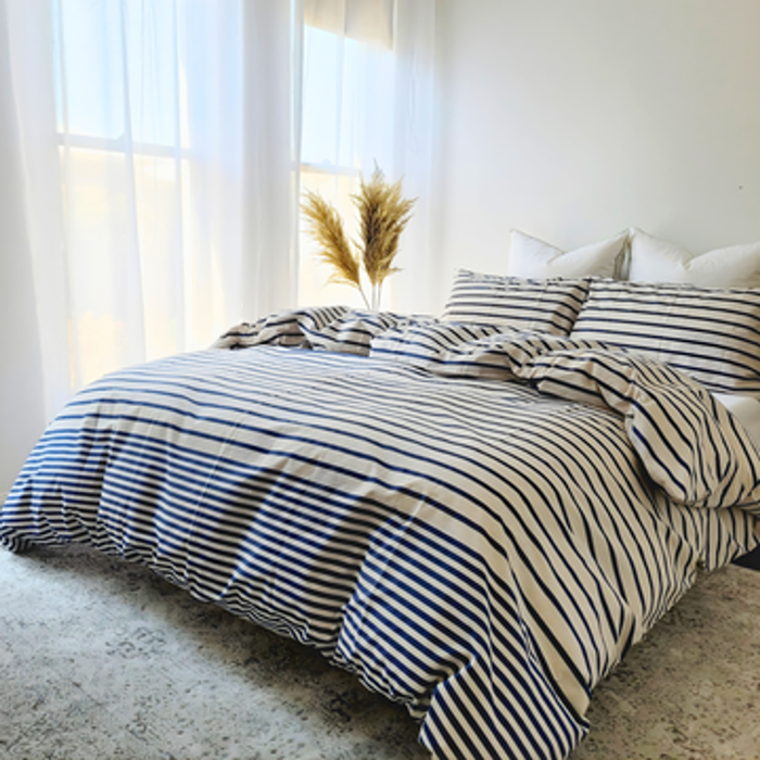 Super King Quilt Cover Set – 100% Cotton – Doona Cover Set (White\Blue Stripe)