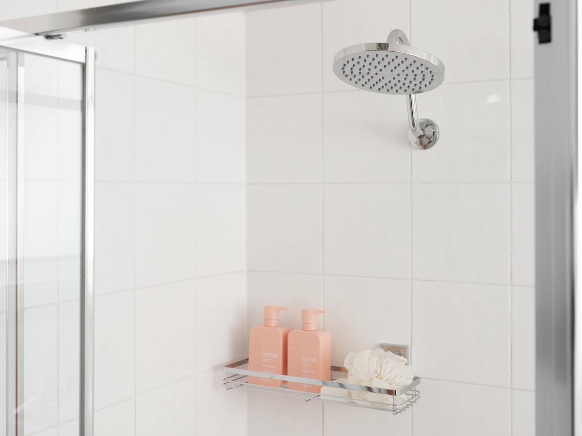 How To Replace A Shower Head - Bunnings Australia