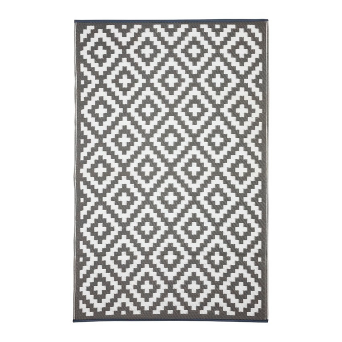 Fab Habitat 180x270cm Grey And White Aztec Recycled Plastic Outdoor Rug