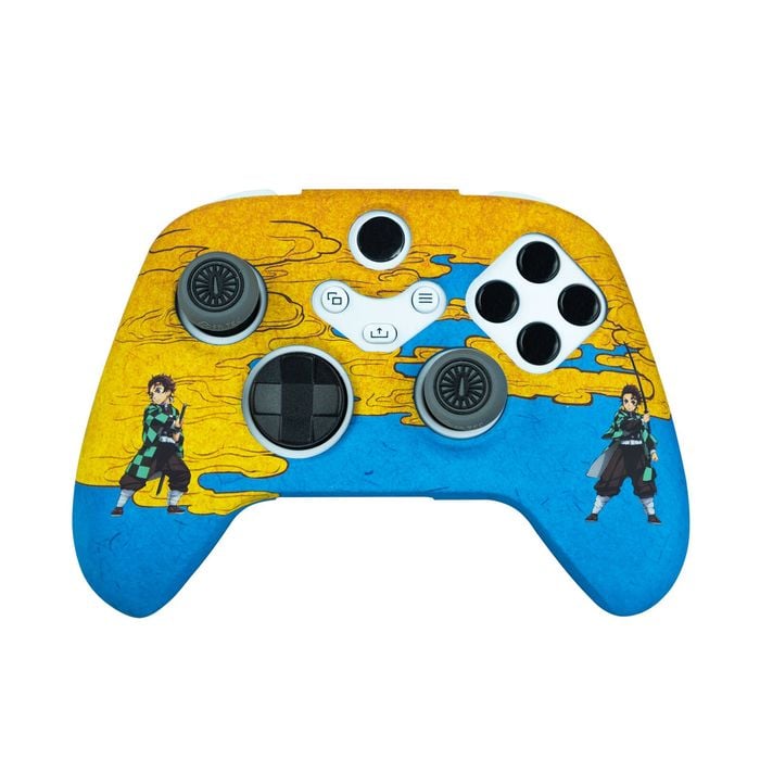 Xbox Series Demon Slayer Combo Pack Tanjiro