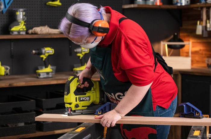 Cutting paddle handle using power tools