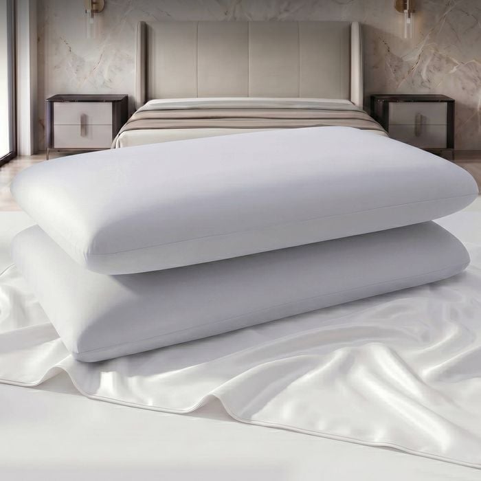 RoomSense Cooling Memory Foam Pillow 2 Pack Firm Support Queen Size 72x50cm