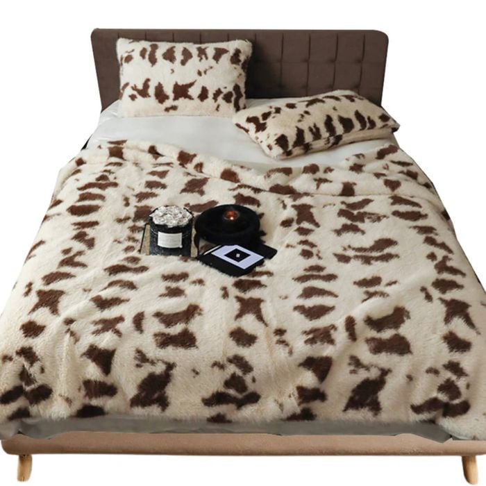 Anycozy Throw Blanket 160×200cm Beige Giraffe Plush Fur Soft Warm
