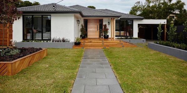 DIY - Extra 5 - How to plan and landscape a garden makeover 