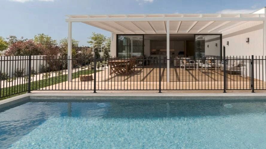 RapidFence - Graphic - Brand page - Certified Pool Fencing 1