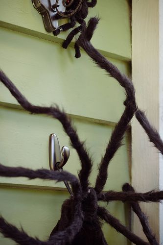 Command Hooks used to hang halloween decorations