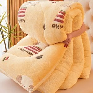 CottonMore Thick Winter Sherpa Blanket Comforter Quilt 220×240cm - Cute Dog Pattern