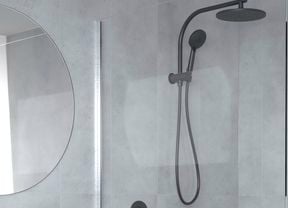 Choose a Flexispray Havana shower head for easy installation.