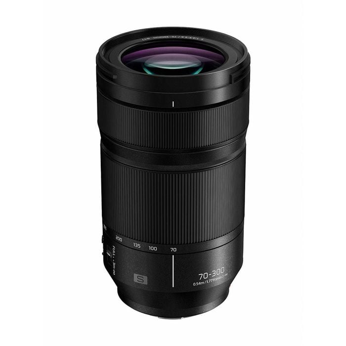 Panasonic Lumix S 70-300mm F/4-5.6 Macro Ois Lens