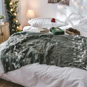 CottonMore Christmas Knitted Acrylic Blanket 130x180cm Sofa Bed Home Decor Throw Rug Grey