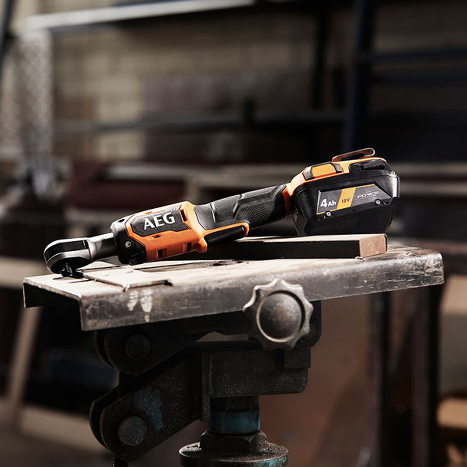 AEG 18V Brushless 3 8 Ratchet Wrench Skin Only Bunnings Australia