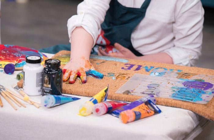 Get creative with design by using hands
