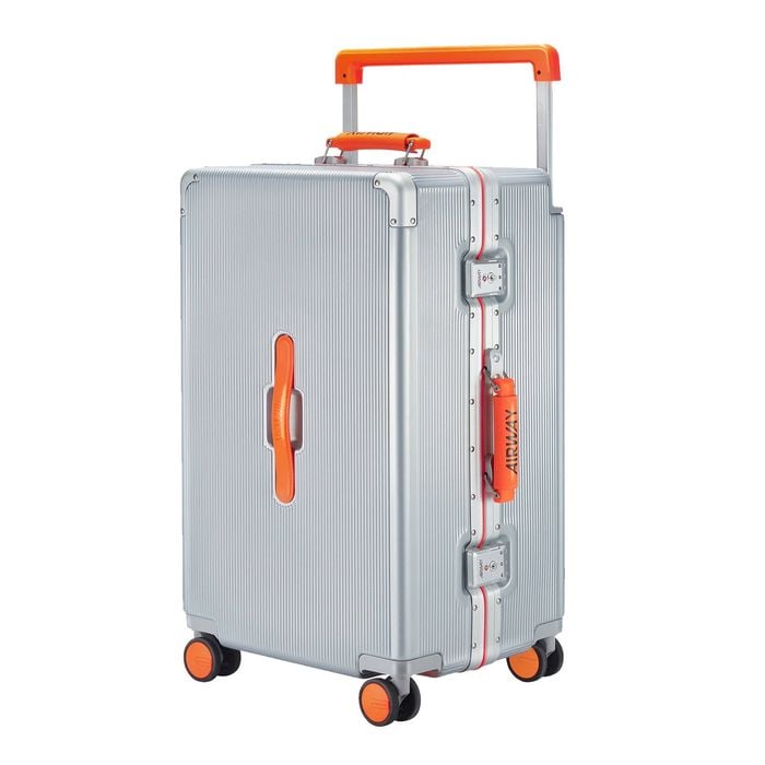 Large aluminium suitcase deals