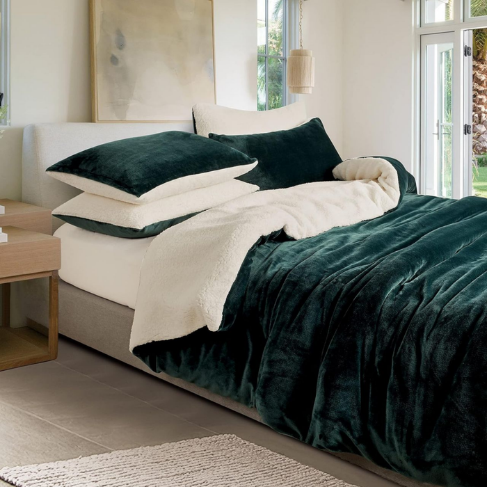 Gioia Casa Microfiber 2 in 1 Teddy Sherpa Quilt Cover Set - Emerald Green - Queen