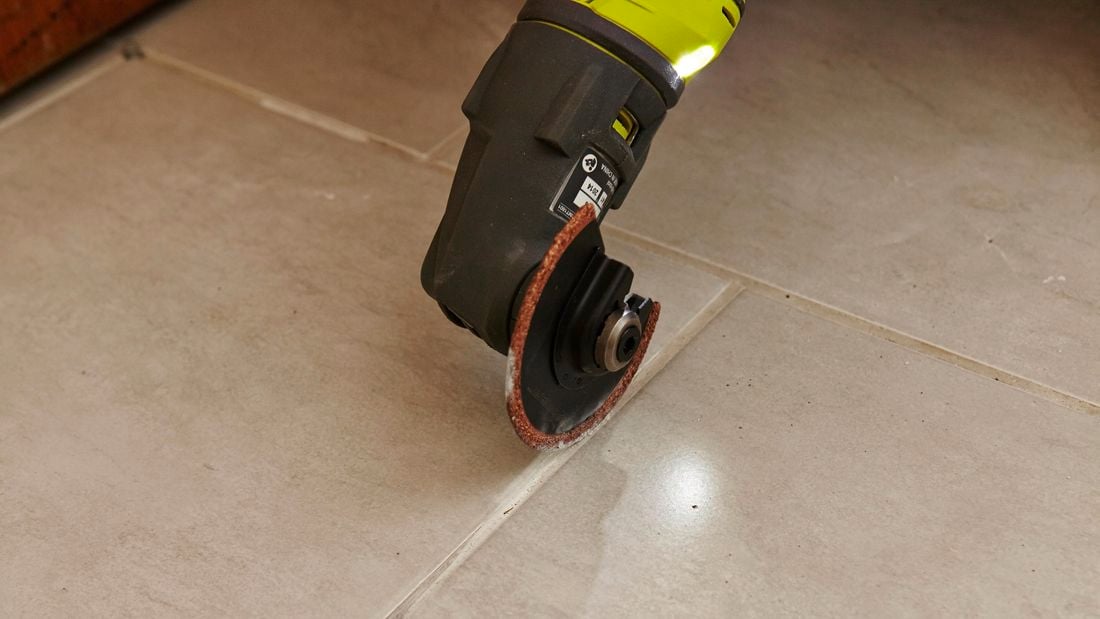 How To Remove Grout - Bunnings Australia