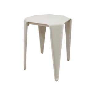 Marquee Amigo Resin Stool
