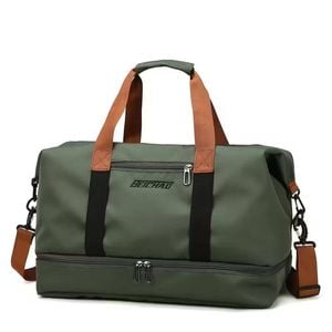Travel Bag With Wet Dry Separation