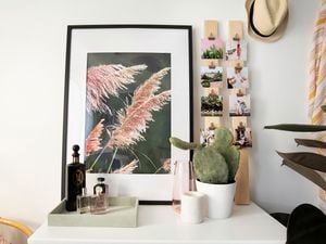 DIY - Header - How to make a photo display