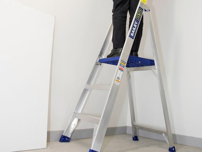 Bailey P150 Aluminium Platform Ladder