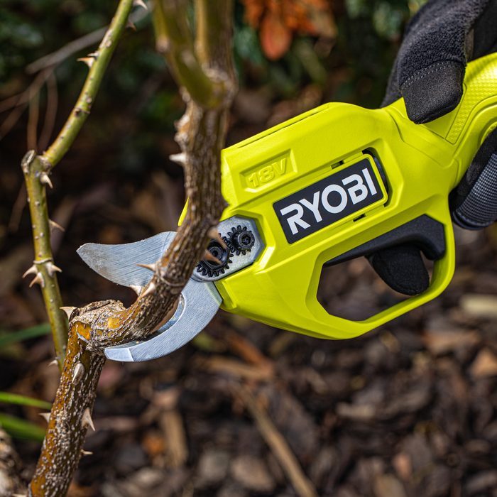 Ryobi One+ 18V Cordless Bypass Pruning Secateurs Tool Only