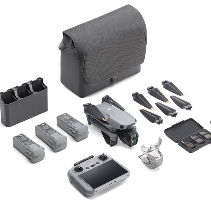 DJI Air 3S Fly More Combo (DJI RC 2)