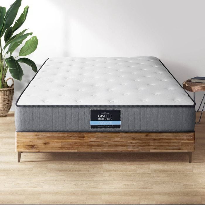 Giselle Bedding King Tight top High density foam Knitted fabric 23cm Mattress Pocket spring