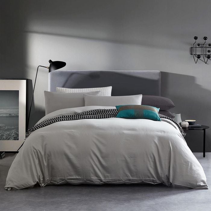 CottonMore 100% Cotton 650tc Soft Sateen Fabric Plain Grey Quilt Cover Set - King